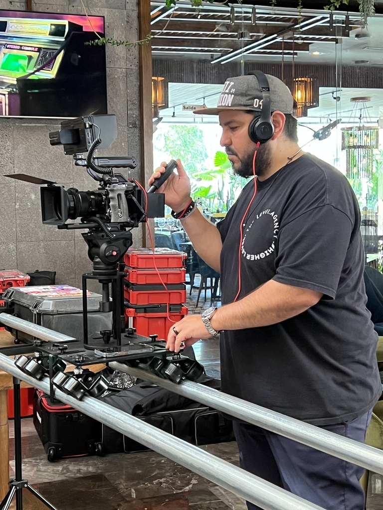 Levantamiento de Material Audiovisual (Video)